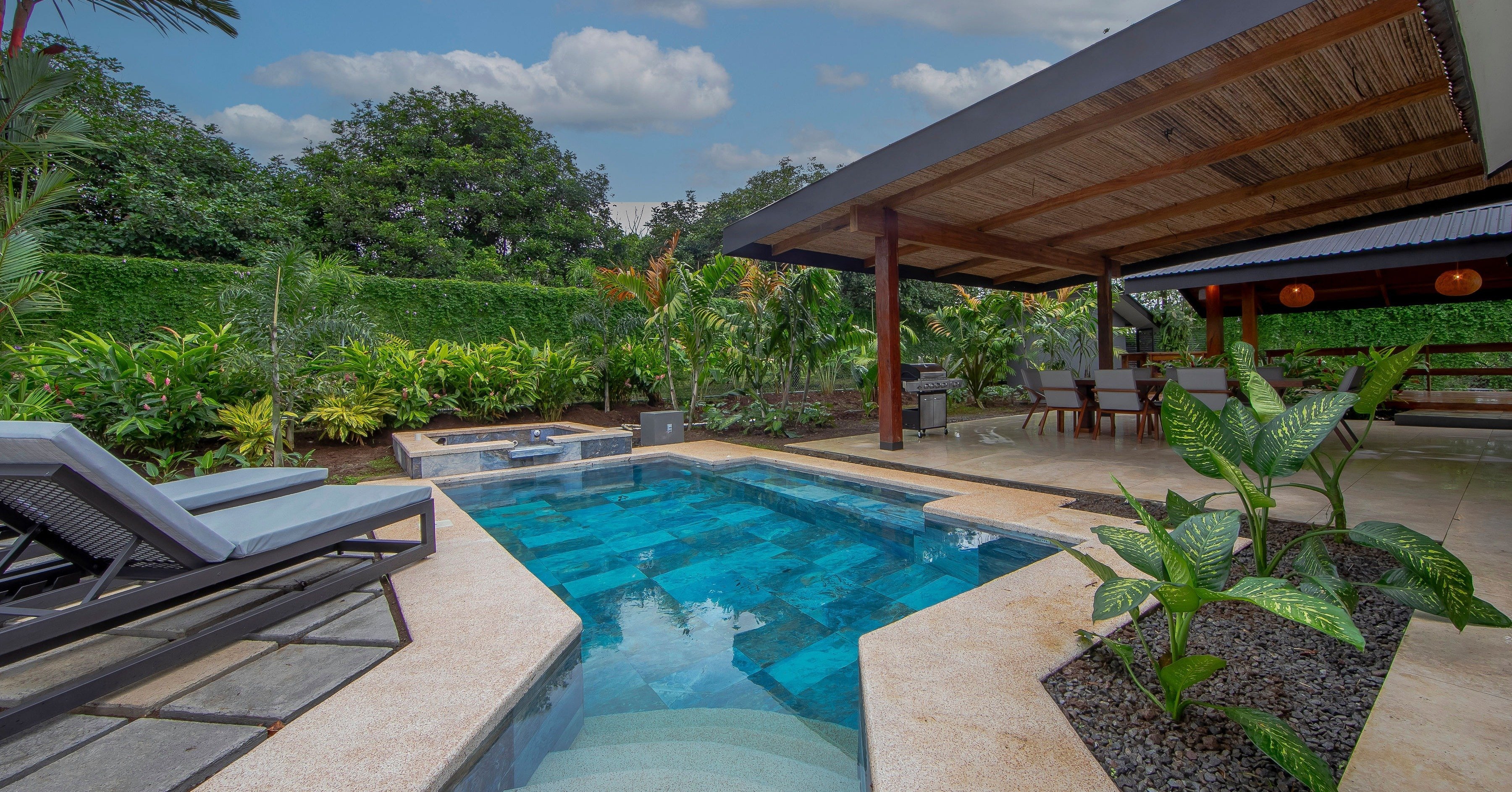 La Fortuna Country House